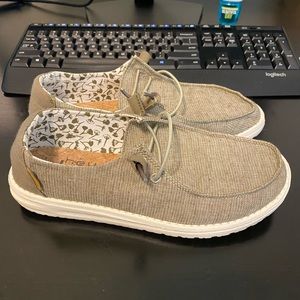 Hey Dude shoes (Women size 8)
